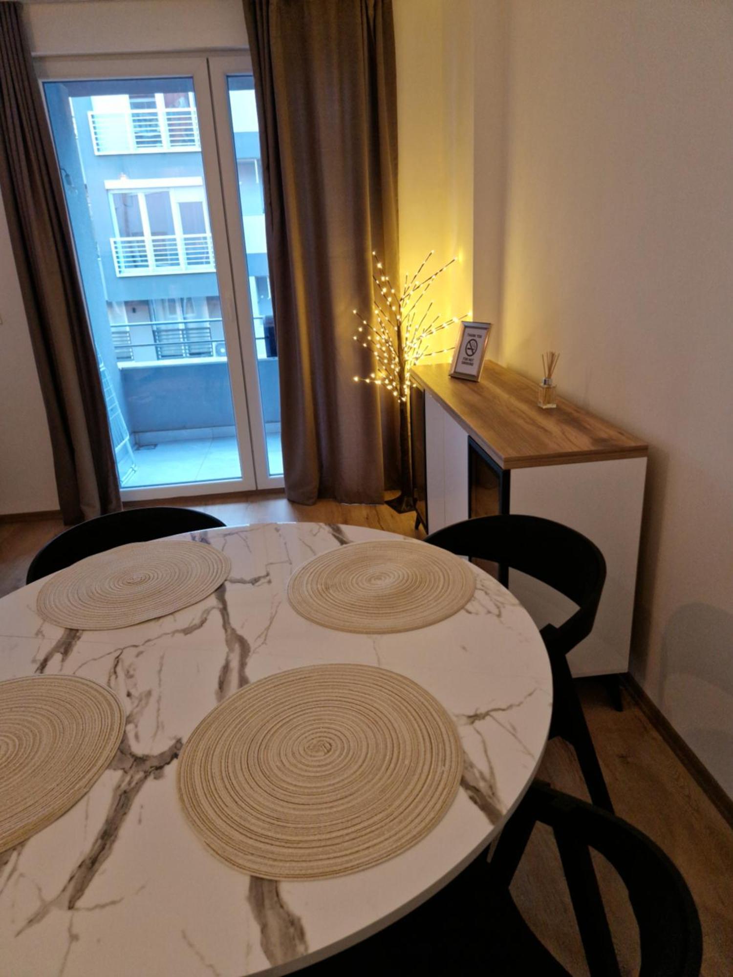 Kid Luxury Apartment Üsküp Dış mekan fotoğraf