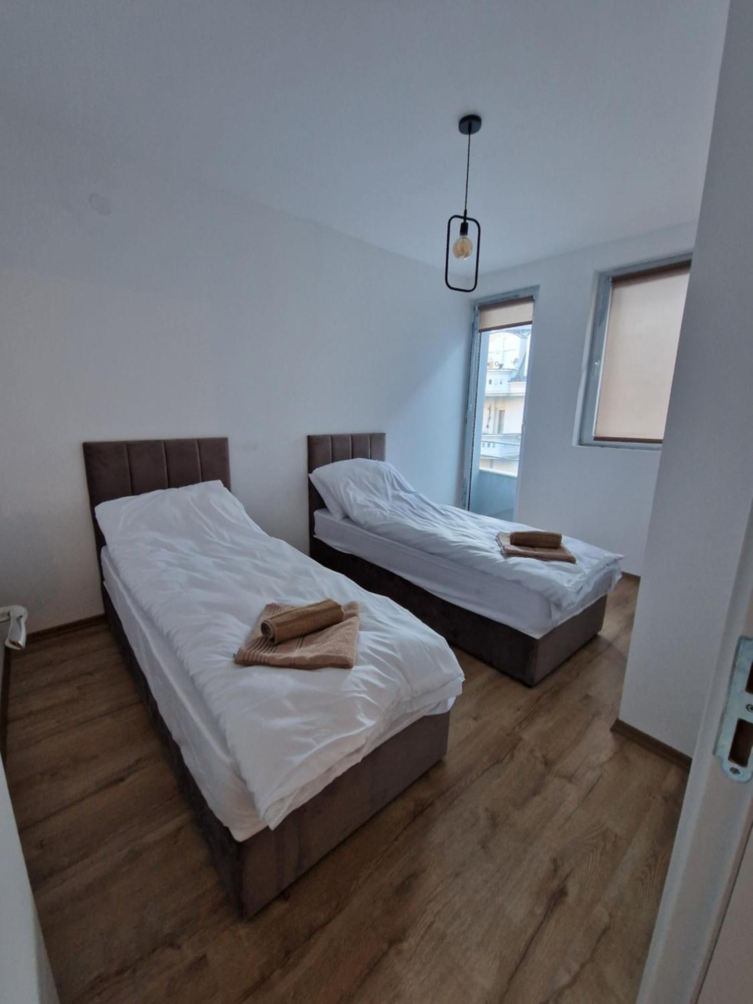 Kid Luxury Apartment Üsküp Dış mekan fotoğraf