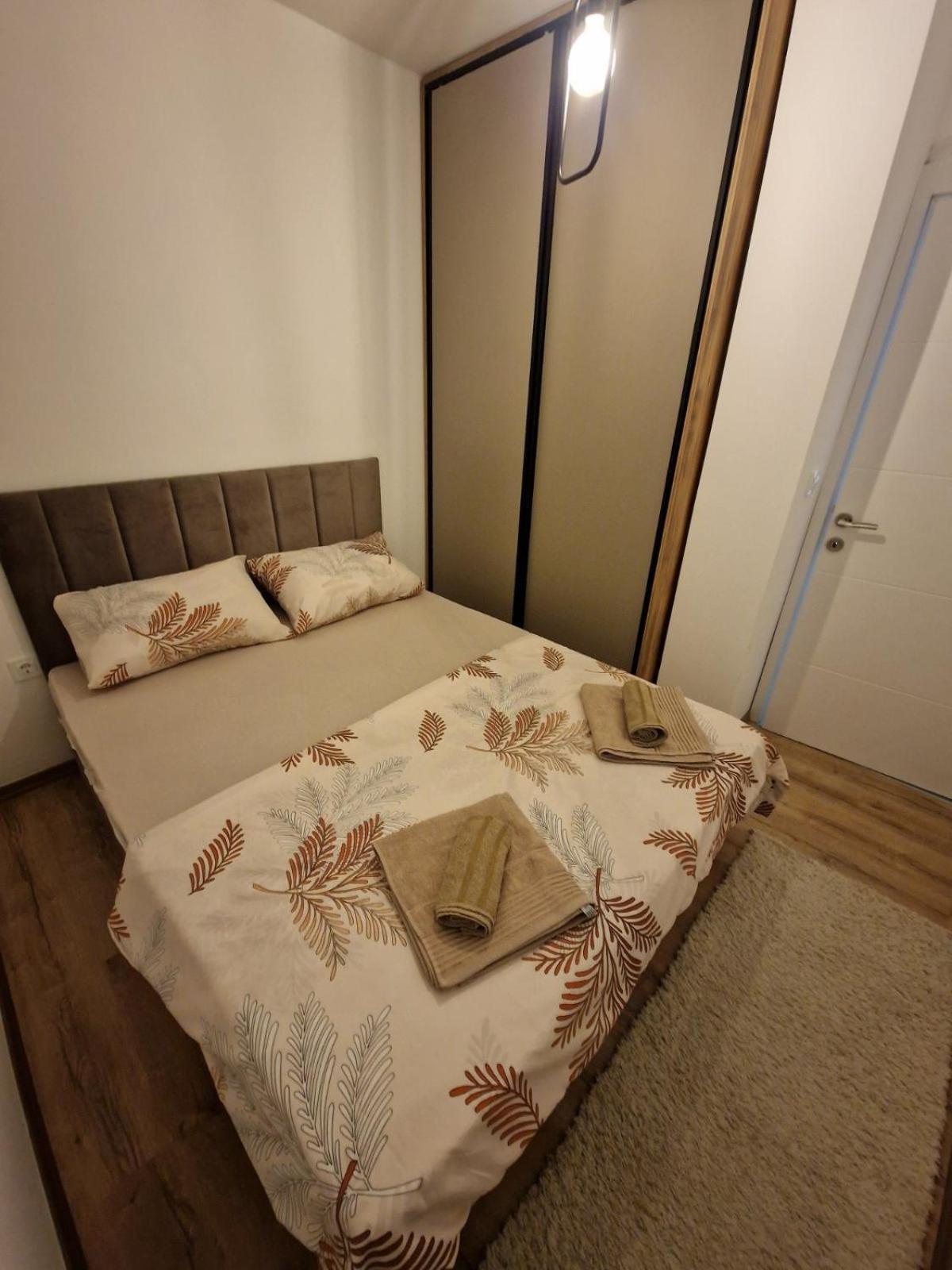 Kid Luxury Apartment Üsküp Dış mekan fotoğraf